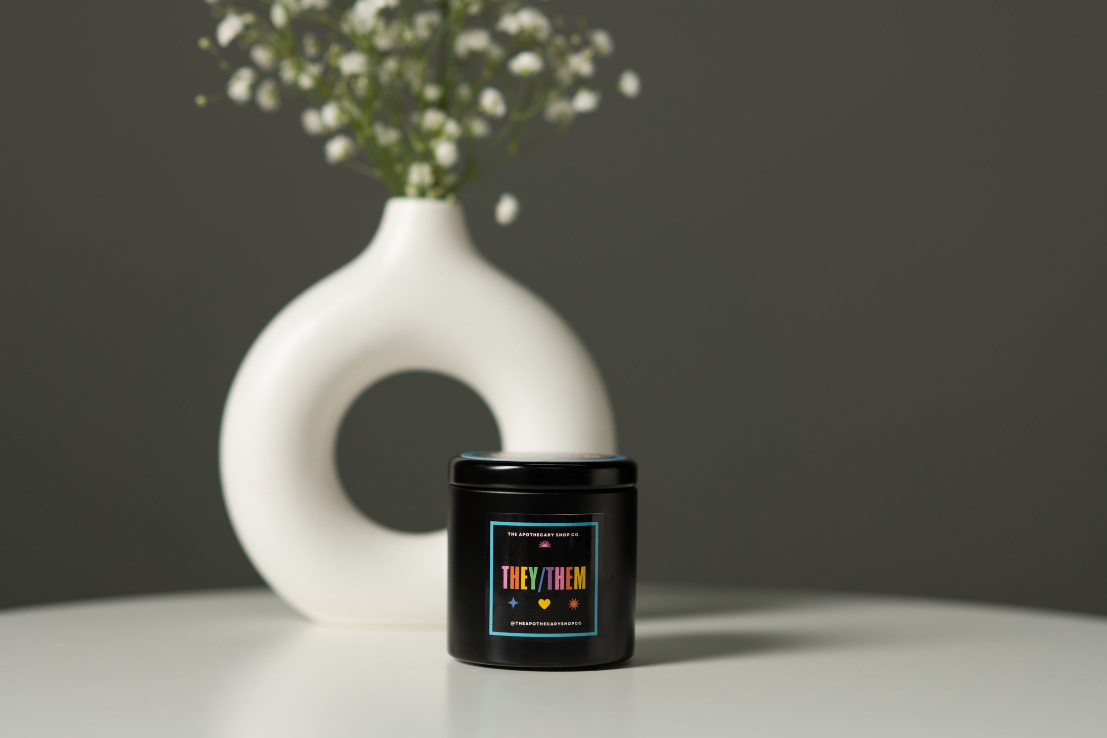 Voodoo Toys Gender Fluid Candle - They/them 4 Oz - Vanilla Bean — vanilla intimate product at Stuffgoodies